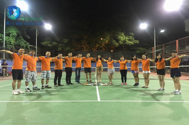 hoat-dong-tennis-vietwind-2016-1