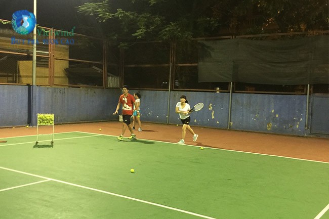 hoat-dong-tennis-vietwind-2016-2